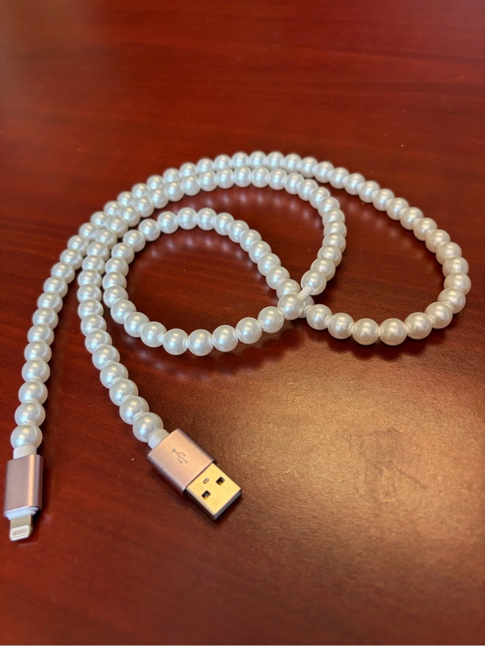 Pearl Beaded Lightning to USB Charging Cable - White
